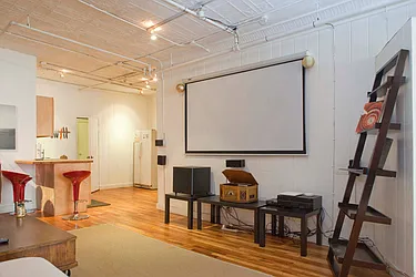 Rented by Warren T Real Estate Corp.