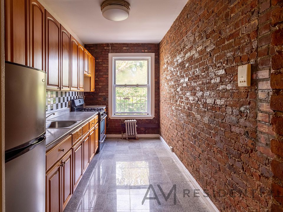 1st image of 2665 Bedford Ave #32