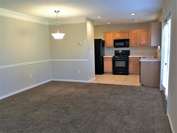 4th image of 5915 Leawood Run Ct