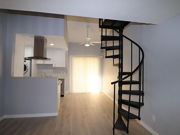 2nd image of 2222 E 6th St APT 307