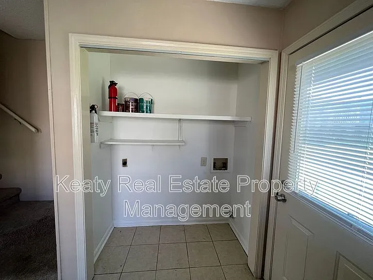418 Failla Rd #4 — Photo 7