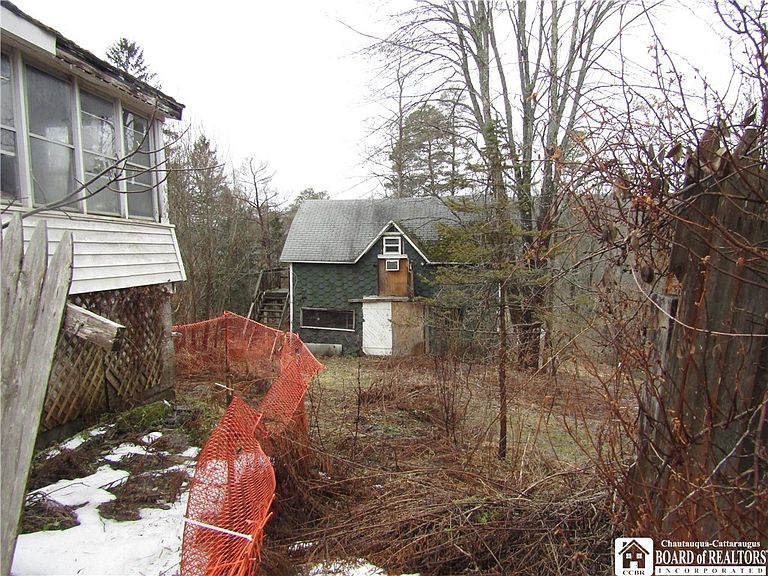 Listing photo 5