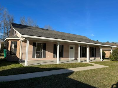 102 Glenwood Dr, Carriere, MS, 39426