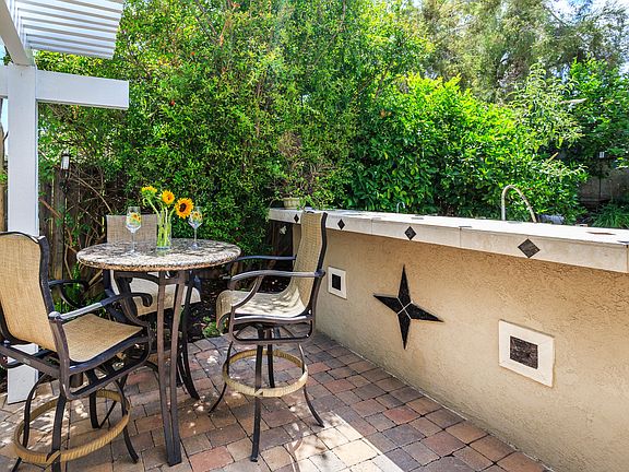 4th image of 6578 E Calle Del Norte