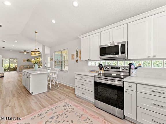 4th image of 1217 OSCEOLA Avenue