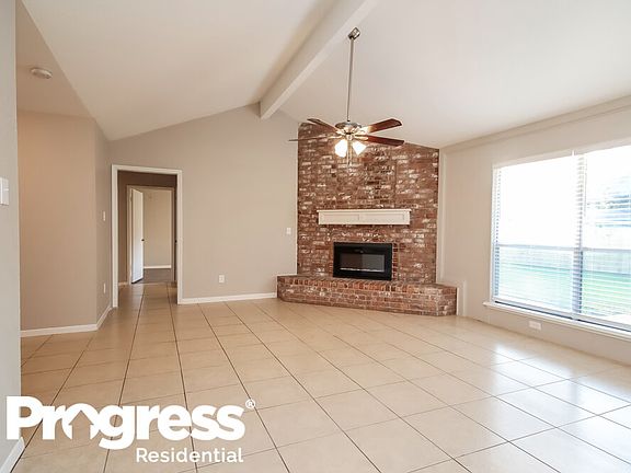 3rd image of 3603 Misty Ln
