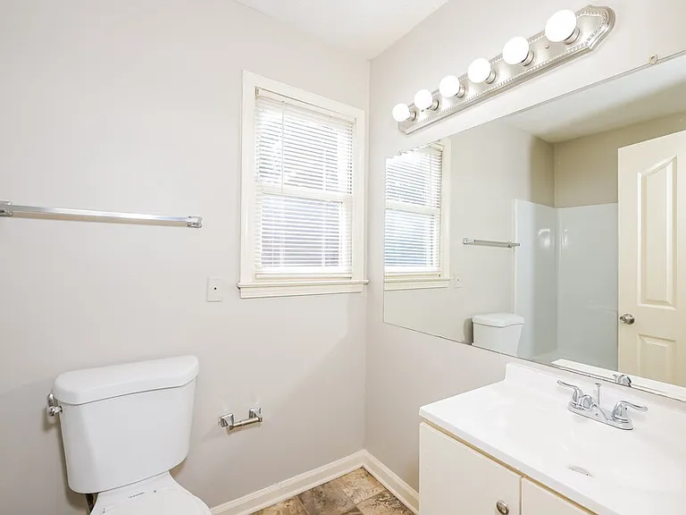 5353 Ridgemere Ct — Photo 11