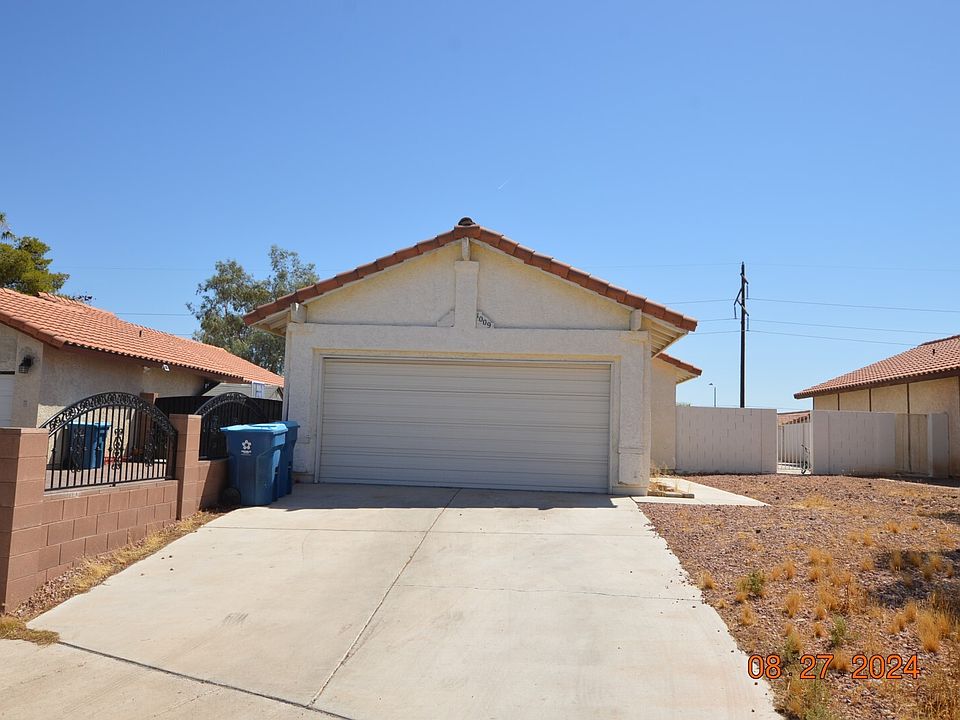 1st image of 1009 Neil Armstrong Cir #1