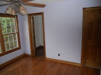 5th image of 4446 Laurel Creek Dr