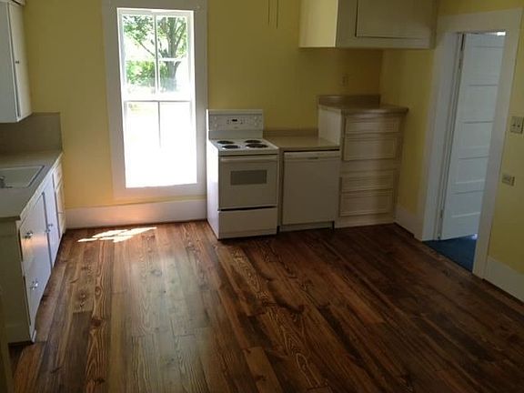 4th image of 3710 County Road 424 W