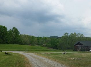 10 Hearthstone Dr, Blairsville, GA 30512