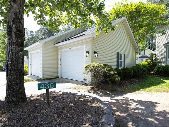 4th image of 436 Wintercrest E