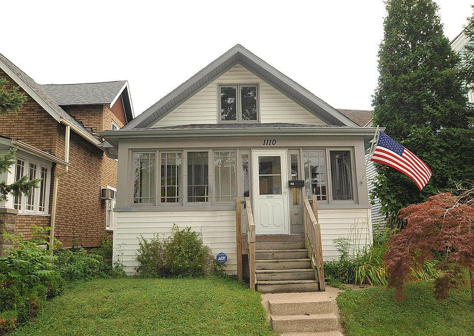 1st image of 1110 S 47th St