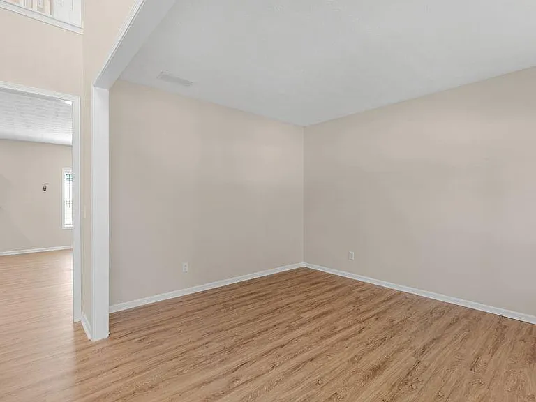 362 Interlake Pass — Photo 8