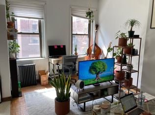 14 Irving St APT 1, Boston, MA 02114