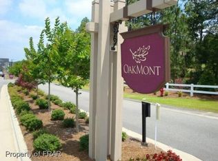 293 Executive Dr, Lillington, NC 27546