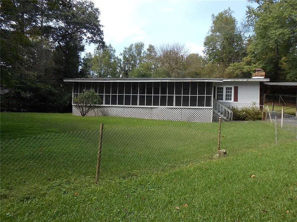 1st image of 2608 Timberland Dr NE