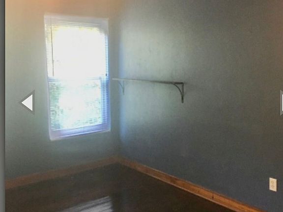 5th image of 531 SE 2nd Pl APT 7