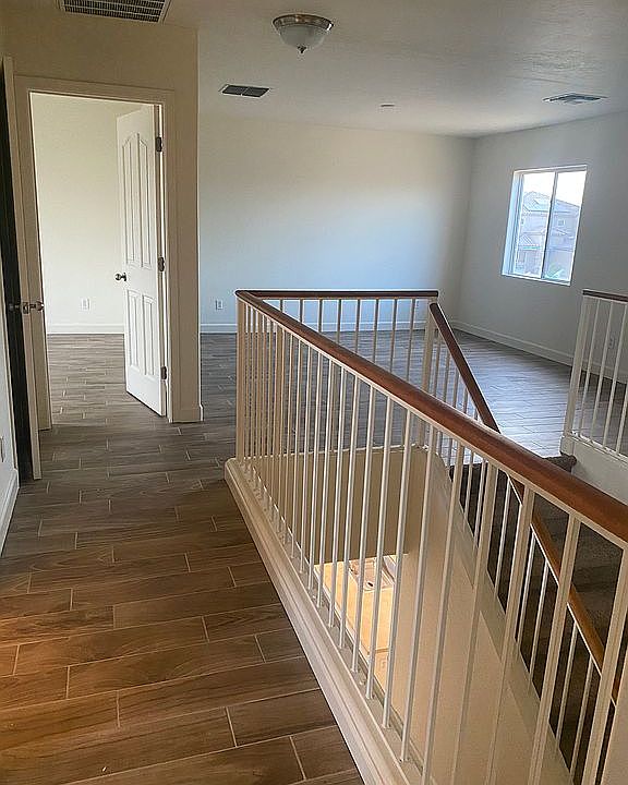 1st image of 11651 W Hackbarth Dr