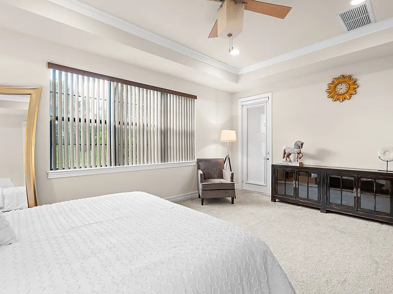 4127 Siena Cir — Photo 24