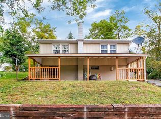 113 4th Aly, East Berlin, PA 17316