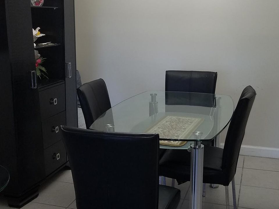 1st image of 2700 Bayshore Blvd #6
