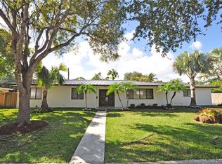 15100 SW 87th Ave, Palmetto Bay, FL 33176