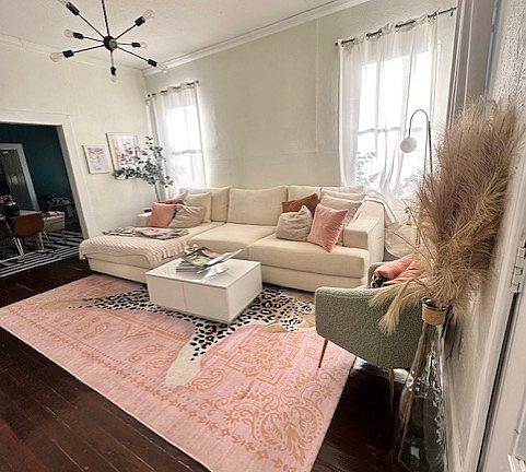 2nd image of 713 Mount Auburn Ave