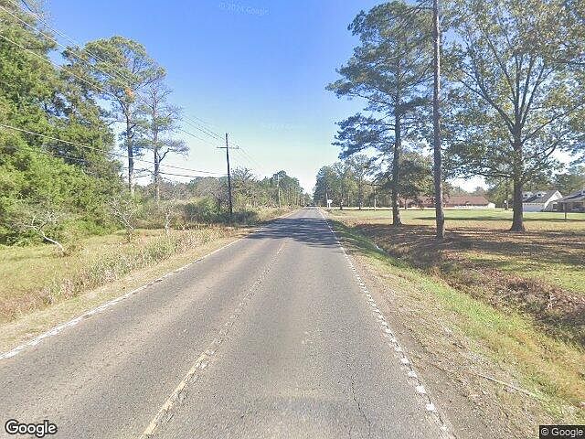 Exterior Neighborhood (street photo)