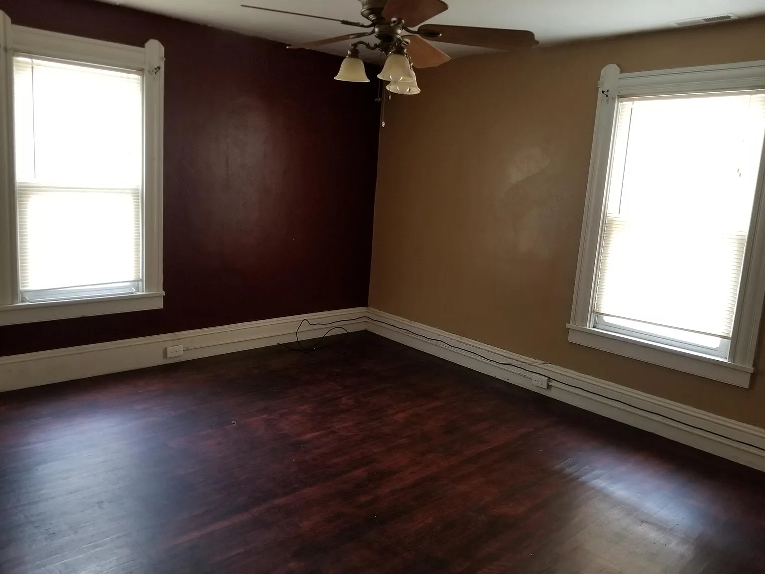 3319 Marvin Ave photo 1