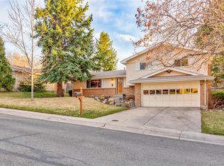8576 W 70th Way, Arvada, CO 80004
