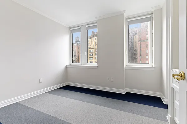 Rented by Douglas Elliman | media 19