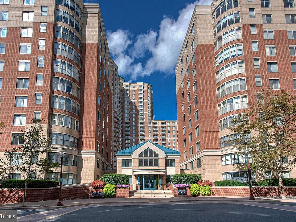 1st image of 3835 9th St #605W