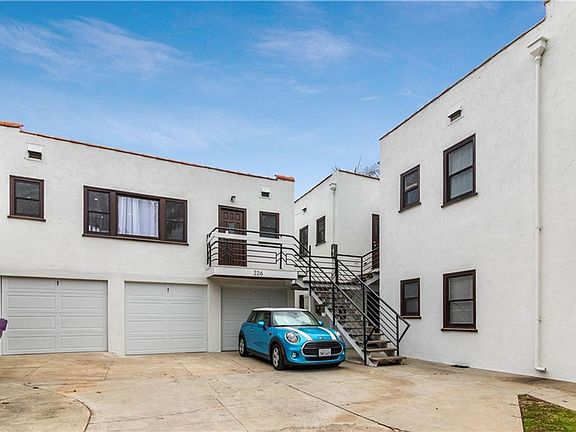 3rd image of 4603 Quincy Ave #226