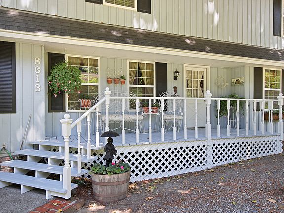 4th image of 8613 32nd St E