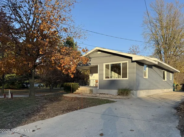 5910 Whiteford Rd, Sylvania, OH 43560