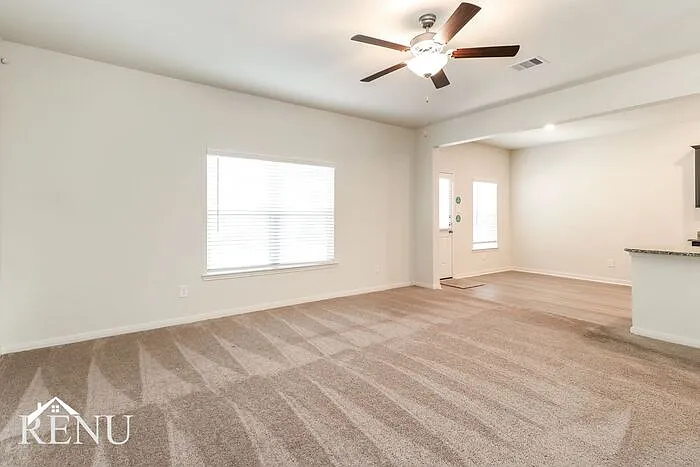 10659 Lost Maples Dr — Photo 10