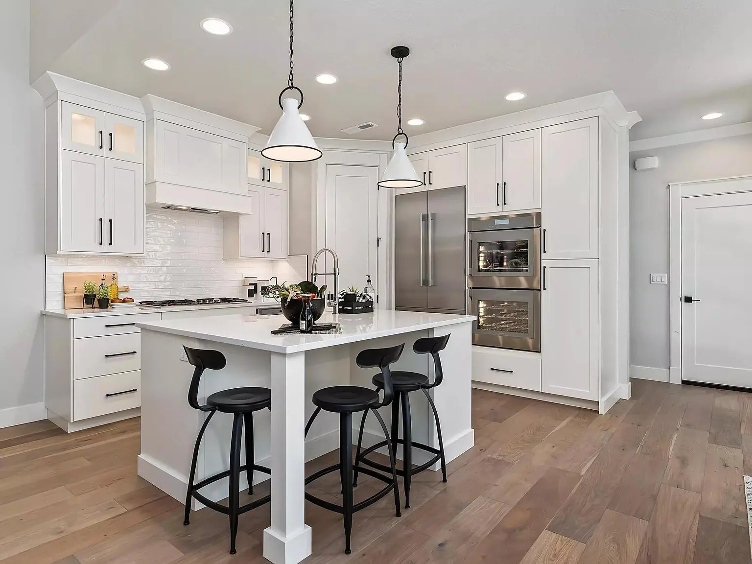 3 bed, 3.5 bath, 1828 sqft, $2,800 — Photo 4