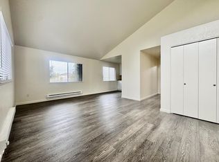 412 Ramona Ave APT C, Monterey, CA 93940