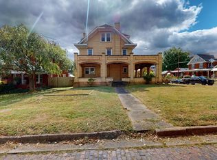 2905 Staunton Rd, Huntington, WV 25702