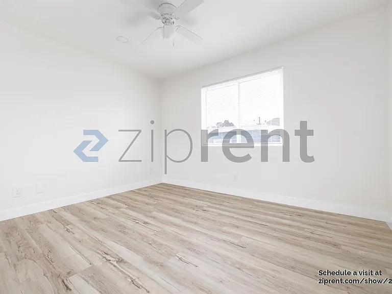 5292 Santa Margarita St — Photo 13