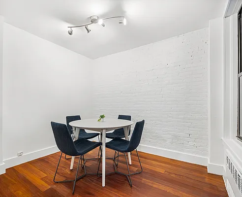 Sold by Compass | media 2