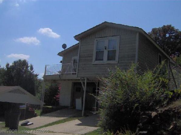 603 N 9th St, Van Buren, AR 72956