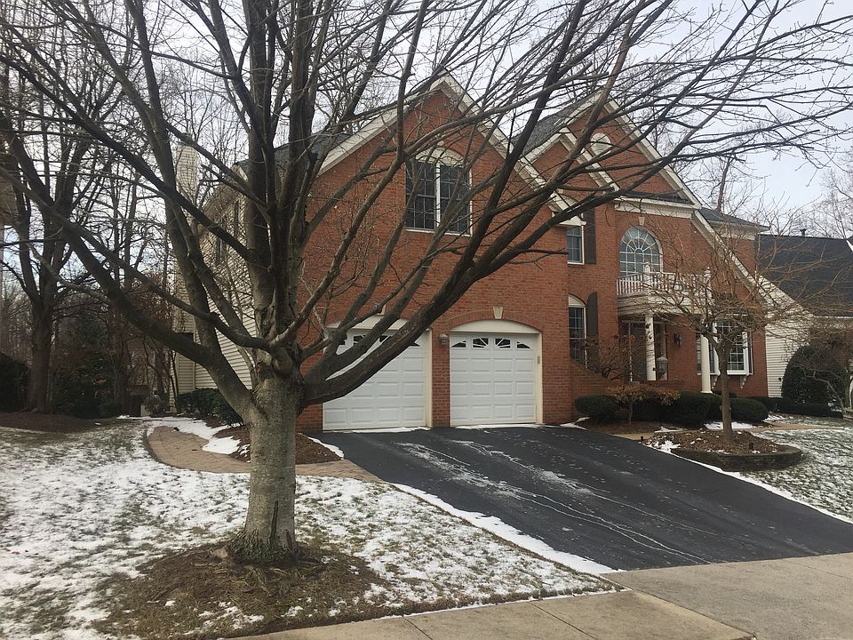 2nd image of 12217 Harbor Town Cir