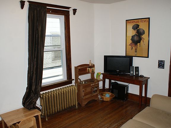 4th image of 685 Park Ave