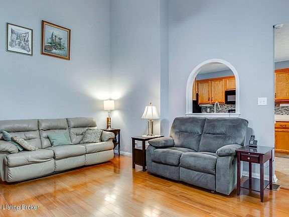 5th image of 11405 Tierney Ave