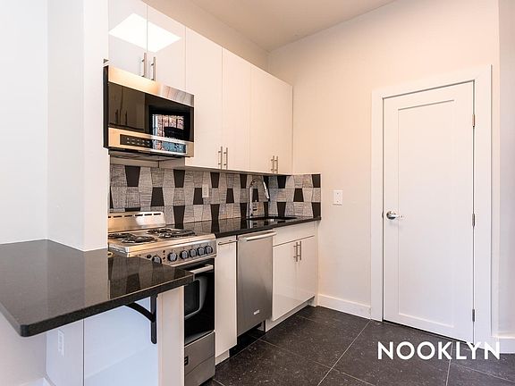 5th image of 838 Flatbush Ave #3G