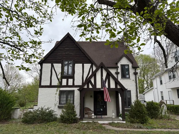 1615 N Vermilion St, Danville, IL 61832