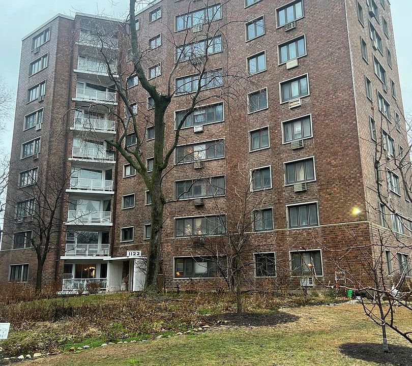 1st image of 1122 W Lunt Ave APT 6C