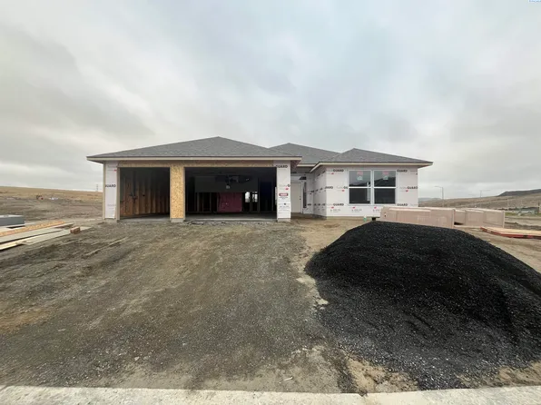 2822 S Belfair Pl, Kennewick, WA 99338